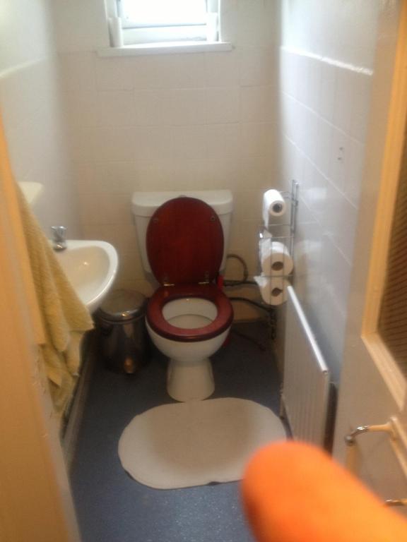 Causeway Coast Independent Hostel Portstewart Room photo